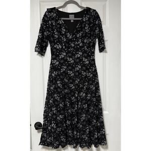 Rabbit Rabbit Rabbit Women's Floral Lace V-Neck Dress Size 6